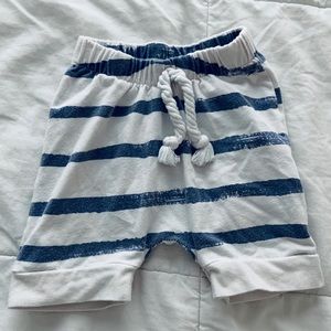 Baby Size 6-12 mths blue/cream shorts from Etsy.